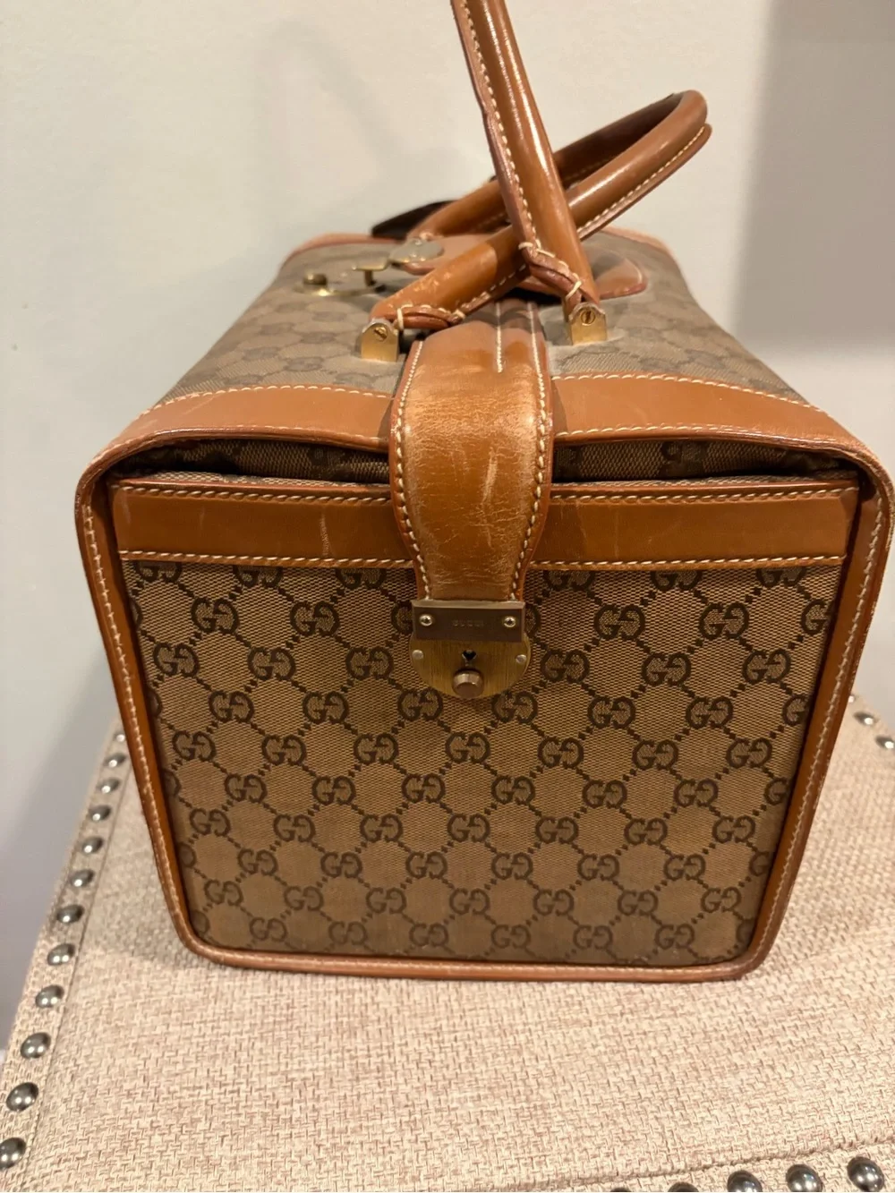 Vintage Gucci Brown Monogram Top-Handle Train Case 90s - Picture 3 of 9